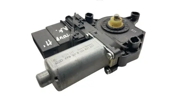 Volkswagen Touran II Rear door window regulator motor 5K0959795 231241 05075752
