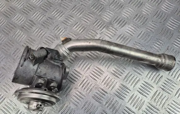 Mercedes-Benz C W203 EGR valve A6110900754