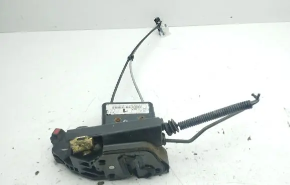 KIA Sportage Front door lock 813101F010