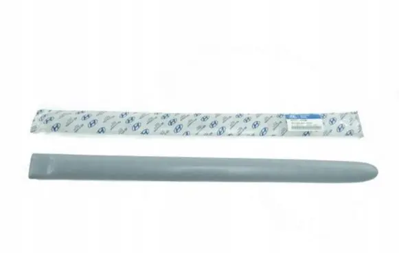Hyundai Elantra VI Front door trim (molding) 8772129500