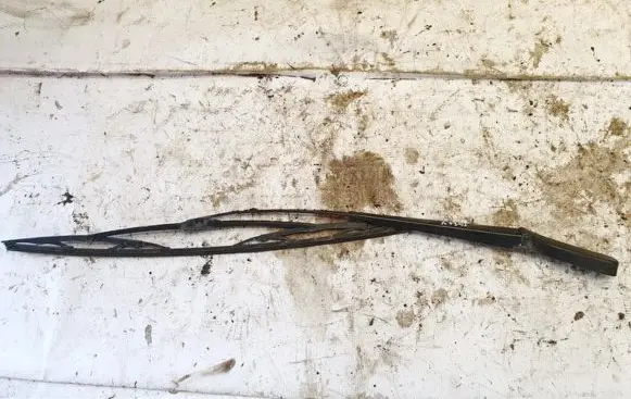 Opel Zafira A Front wiper blade arm