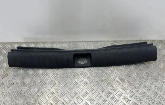 Hyundai Tucson TL Trunk/boot sill cover protection 85771D7000