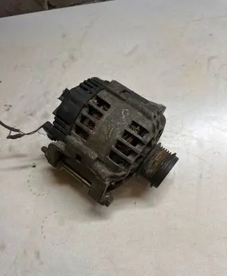 Renault Scenic I Generator/alternator 8200054588 2542466A SG10B019