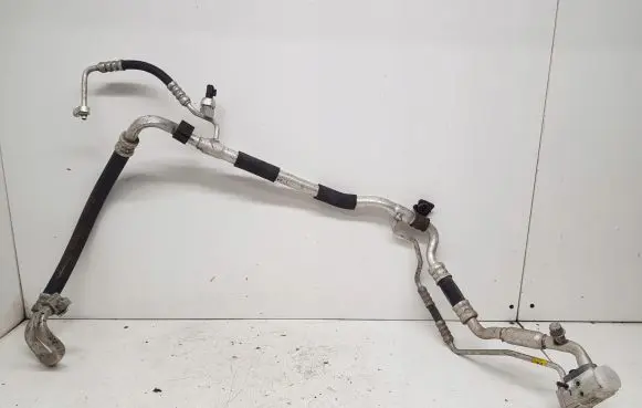 KIA Ceed Air conditioning (A/C) pipe/hose