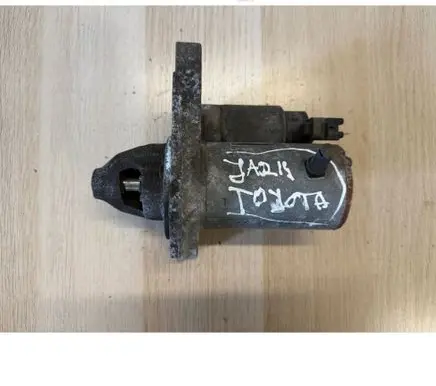 Toyota Yaris Starter motor 281000Y091