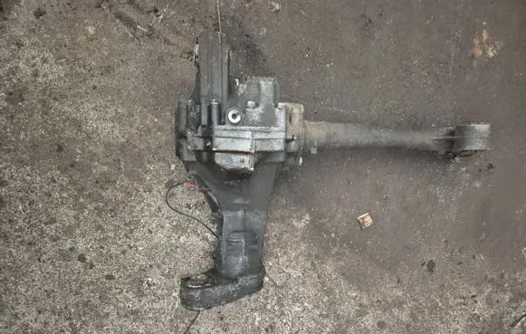 Volkswagen Touareg I Front differential 4460310021