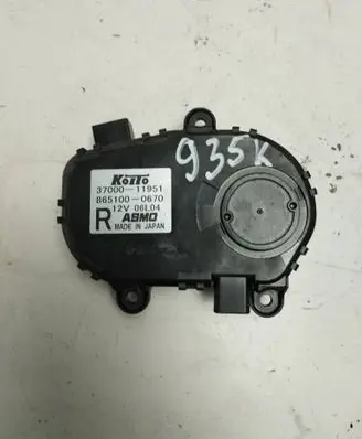 Infiniti EX Headlight level adjustment motor 3700011951 8651000970