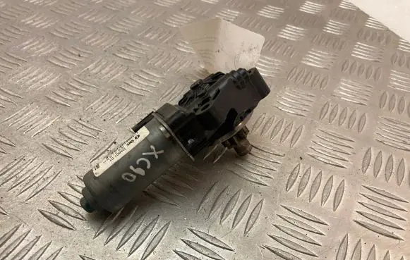 Volvo XC90 Seat adjustment motor C37011100