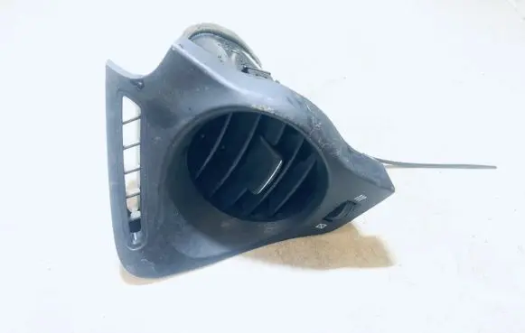 Lexus IS 220D-250-350 Dash center air vent grill 556505303 55650-5303