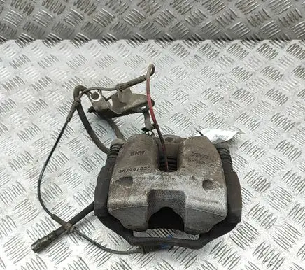BMW 3 G20 G21 Front brake caliper 6872799