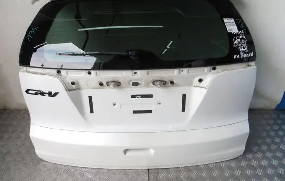 Honda CR-V Truck tailgate 