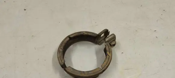 Mercedes-Benz E W212 Muffler pipe connector clamp A0009958902