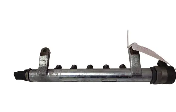 Citroen C5 Fuel main line pipe 9656917280