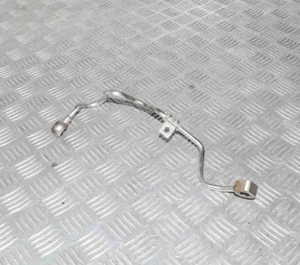 Mazda 6 Oil fill pipe 