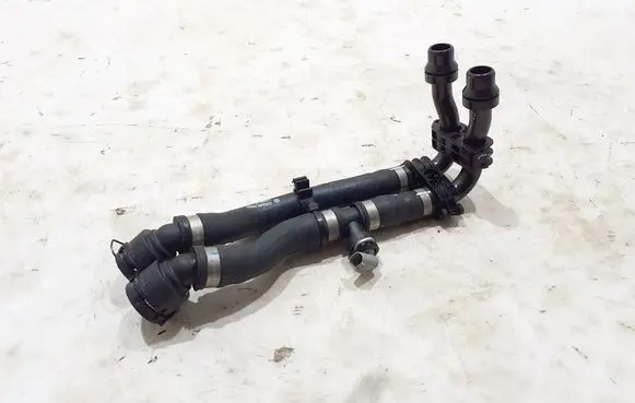 Mercedes-Benz GLE W167 Engine coolant pipe/hose A1675017403