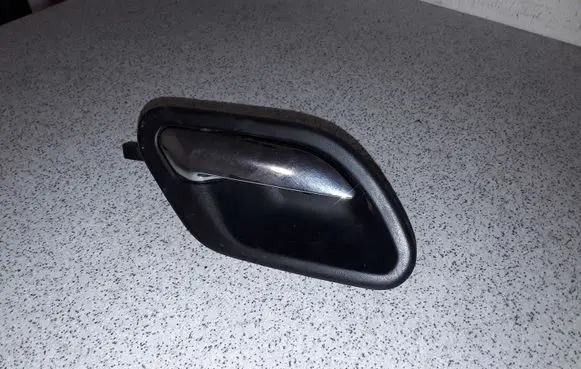 BMW 5 E39 Front door interior handle 51218226050 8226050