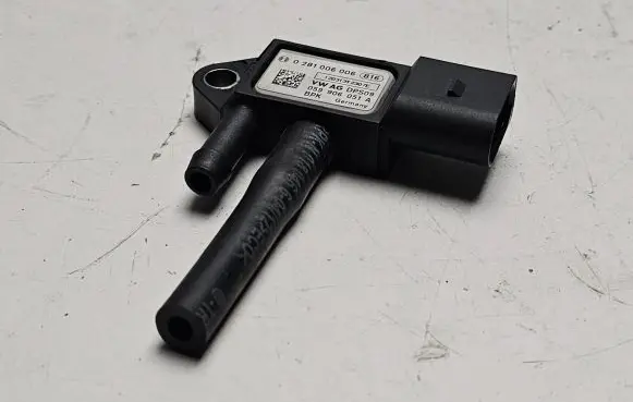 Audi A6 S6 C7 4G Exhaust gas pressure sensor 059906051A 12031312307E 0281006006