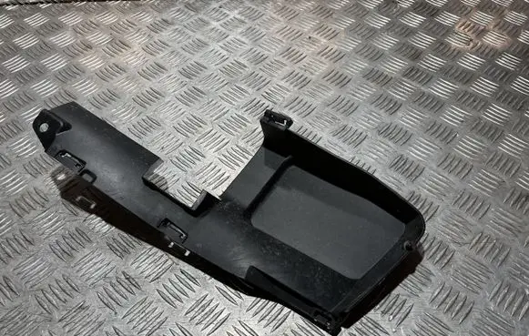 Honda Jazz IV GR Crosstar Radiator trim 71154-TZA-90