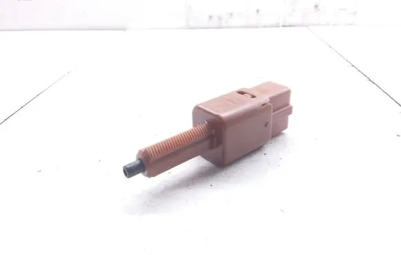 Nissan Navara D23 Brake pedal sensor switch