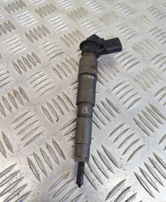 Fuel injector