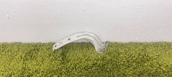 Volkswagen Up Fender mounting bracket 1s0821142