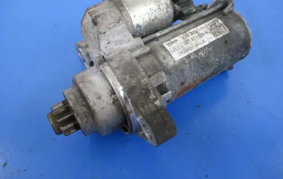 Skoda Roomster (5J) Starter motor 02T911024N