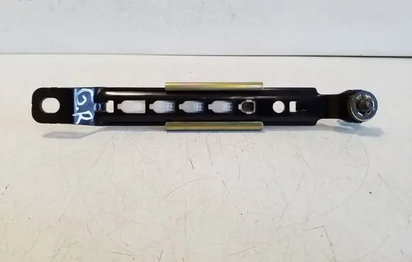 Nissan Pathfinder R51 Seat belt adjustment rail 