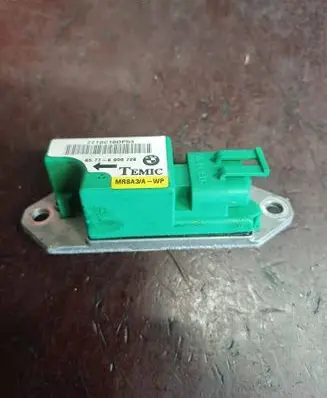 BMW 5 E39 Airbag deployment crash/impact sensor 6900728 65776900728