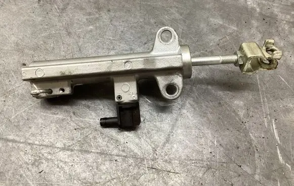 Honda CR-V Master brake cylinder
