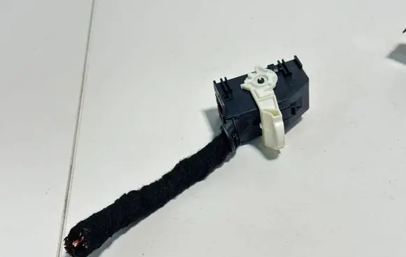 Audi Q2 - Other wiring loom 5Q0937700C 38107 5Q0937700B