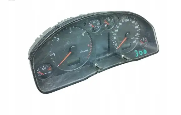 Audi A6 S6 C5 4B Speedometer (instrument cluster) 4B0920932K