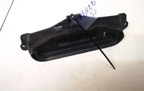 Renault Scenic I Screen/display/small screen p7700428029a 2648755-7