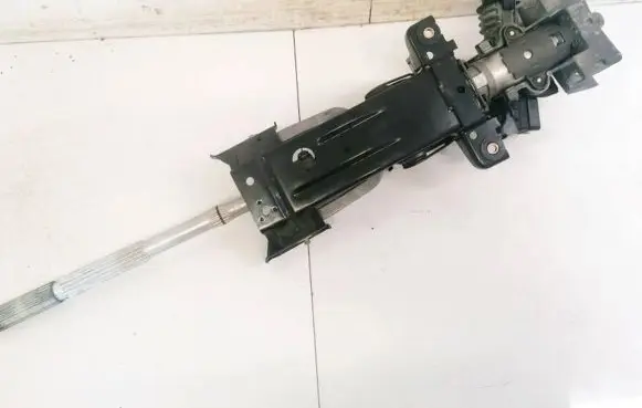 BMW X5 E53 Steering wheel axle 014128902