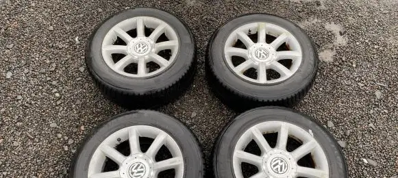 Volkswagen Golf VI R15 alloy rim 0542061