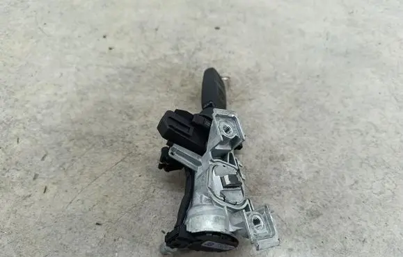 Skoda Octavia Mk2 (1Z) Ignition lock 1K0905851B