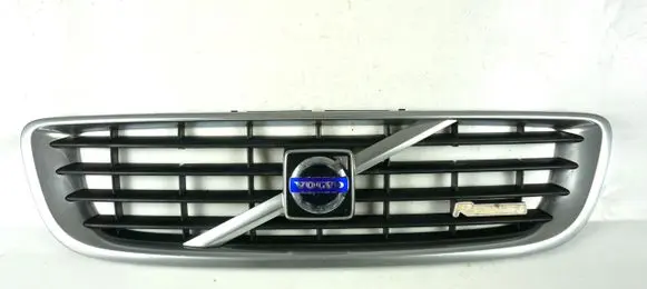 Volvo V50 Front bumper upper radiator grill 30744916 30744915