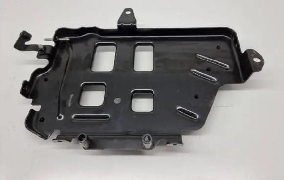 Land Rover Evoque II Other engine bay part K8D26K767BA