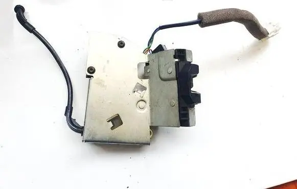 Ford Mondeo Mk III Tailgate/trunk/boot lock/catch/latch F00P0K0206