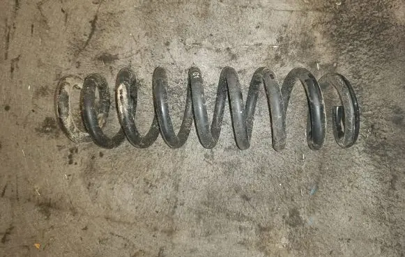 BMW 1 E81 E87 Rear coil spring