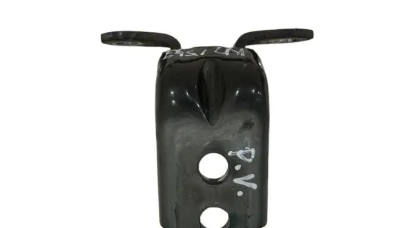 Nissan Leaf II (ZE1) Front door upper hinge