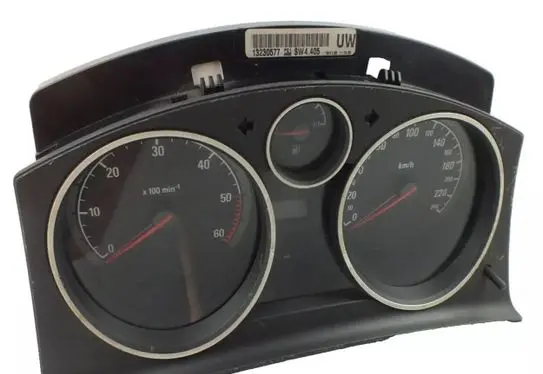 Opel Zafira B Speedometer (instrument cluster) 13230577