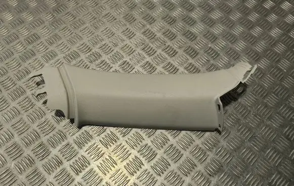 Volvo XC60 (C) pillar trim 31479012