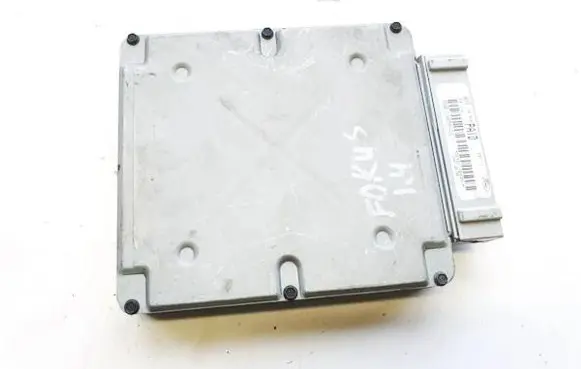 Ford Focus Engine control unit/module 98AB-12A650-CDG LP4-332