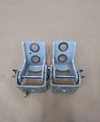 Peugeot 2008 II Rear door hinge set 206232