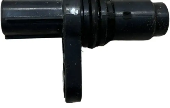 Toyota Yaris Camshaft position sensor OYT25728 02Q251290