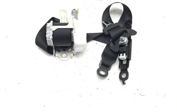 Lexus LBX Front seatbelt 7DA350P 005542
