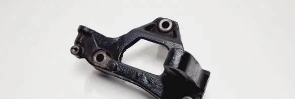 Honda Civic Power steering pump mounting bracket 
