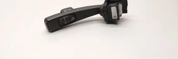 Volvo S60 Indicator stalk 31394001