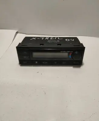 Nissan X-Trail T30 Climate control unit 275008H302 3M67234700