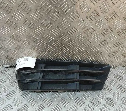 Audi A4 S4 B9 8W Front grill 8W0807681R
